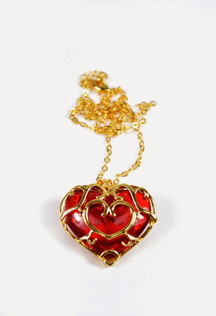 Una collezione di gioielli ispirati a The Legend of Zelda - immagine della notizia