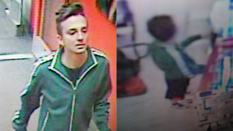 Urina sui videogiochi in un negozio: Arrestato