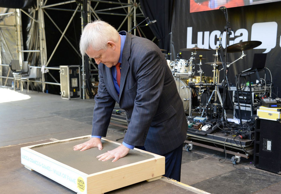 Addio a Joe Dever il papà di Lone Wolf e di tanti altri libri game