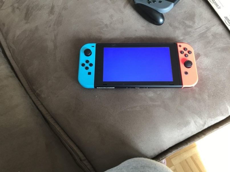 blue screen switch
