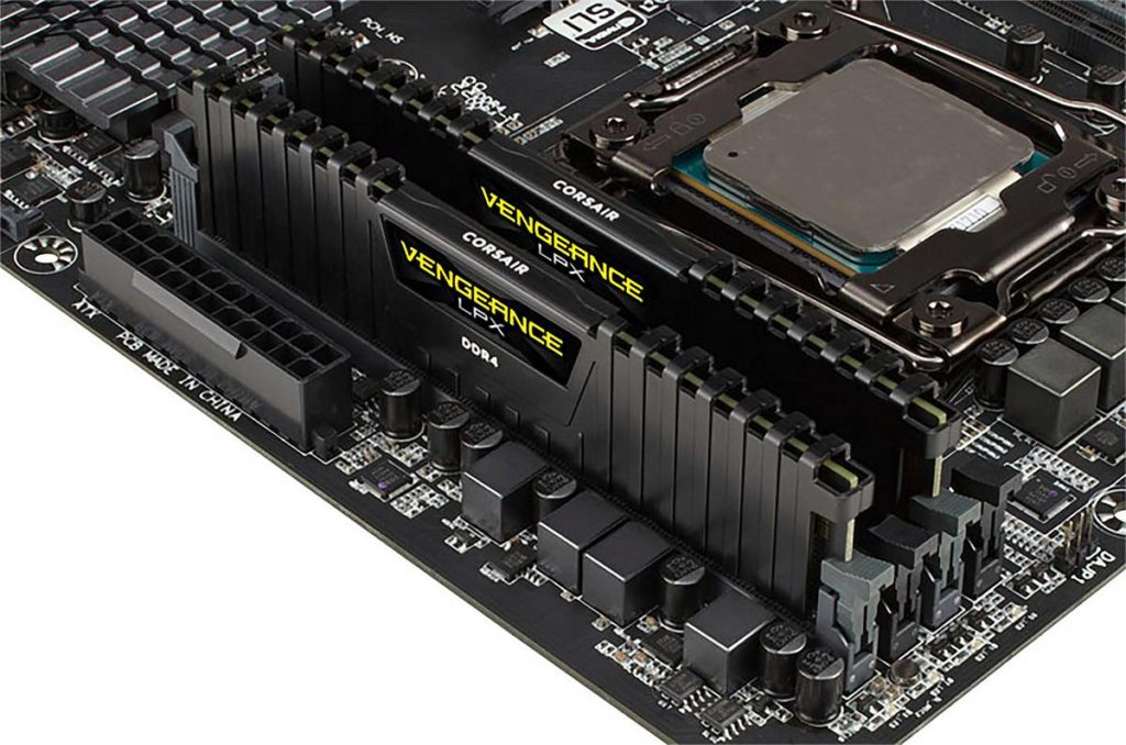 Corsair Vengeance LPX: moduli RAM da 32 GB DDR4 - immagine dell'articolo