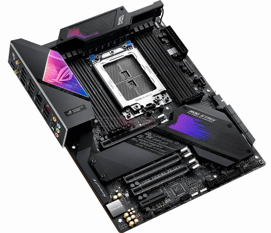 ROG Strix TRX40-XE Gaming