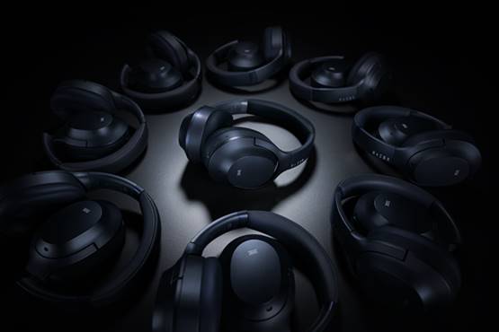 Immergiti nel suono con le nuove cuffie razer opus