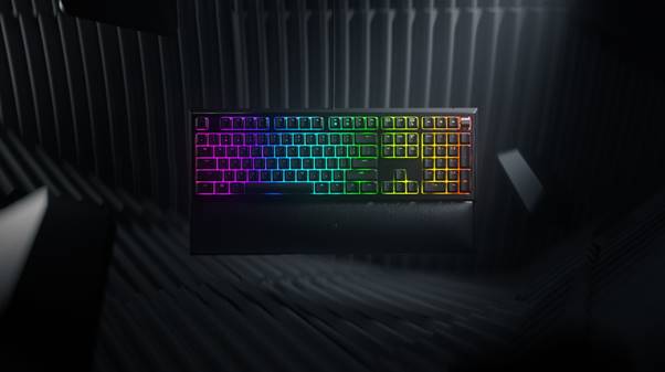 Razer annuncia la nuova tastiera Ornata V2