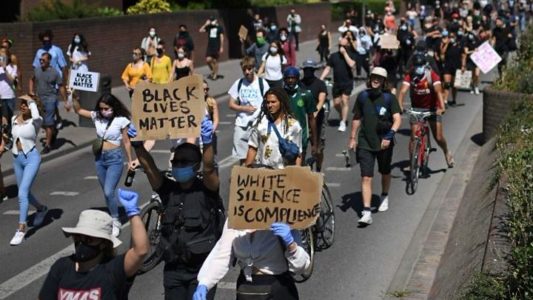 Proteste in Usa: cancellati eventi EA e Google