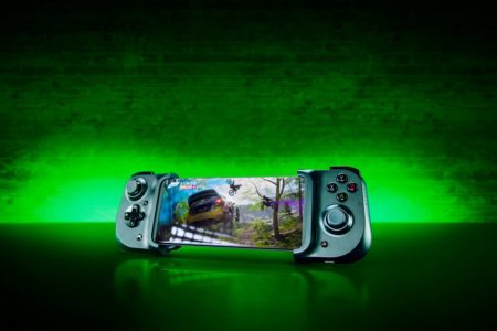 Razer Kishi Universal Controller è ora disponibile