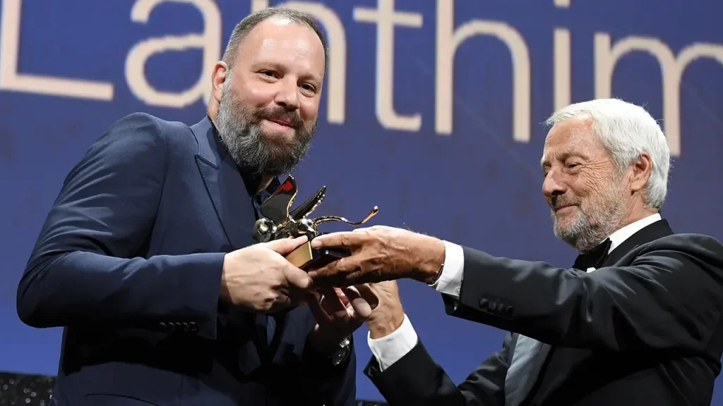 Povere Creature! di Yorgos Lanthimos vince il Leone d'oro per il miglior film al Festival di Venezia 2023.