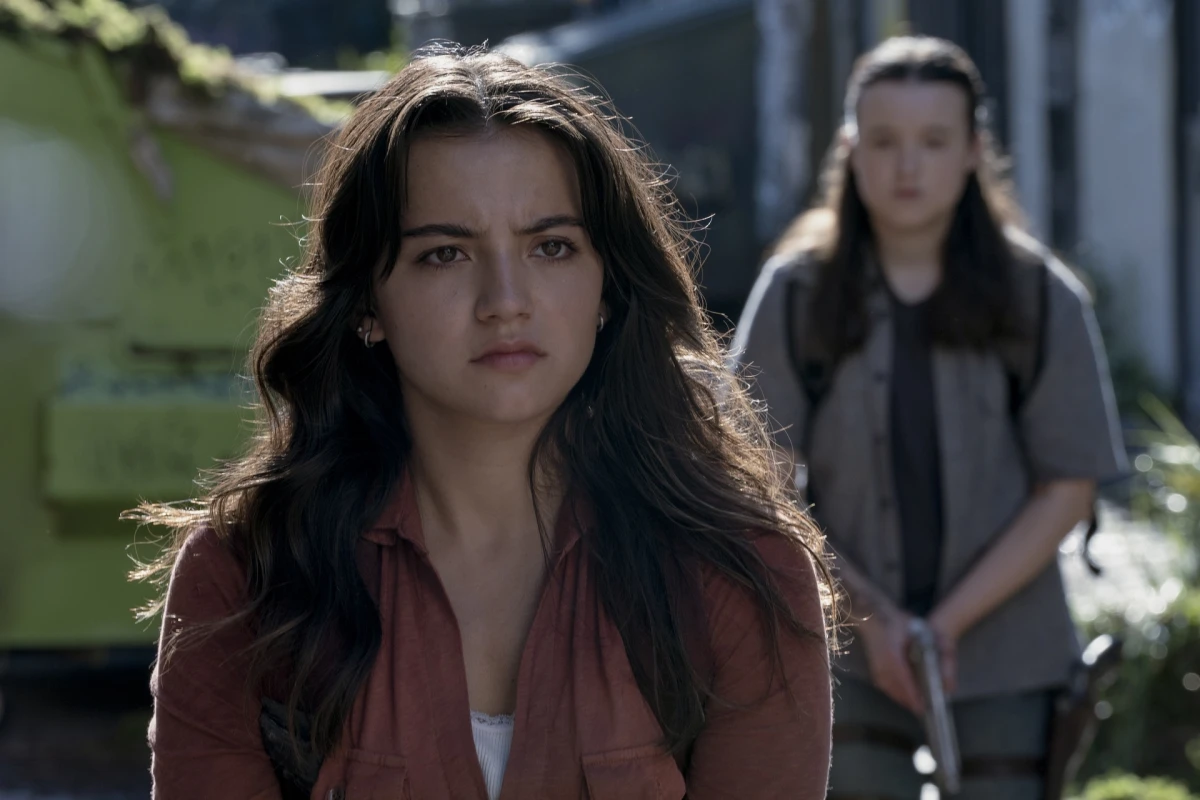 L'egoismo di Ellie traspare più subdolamente, nel rapporto con Dina