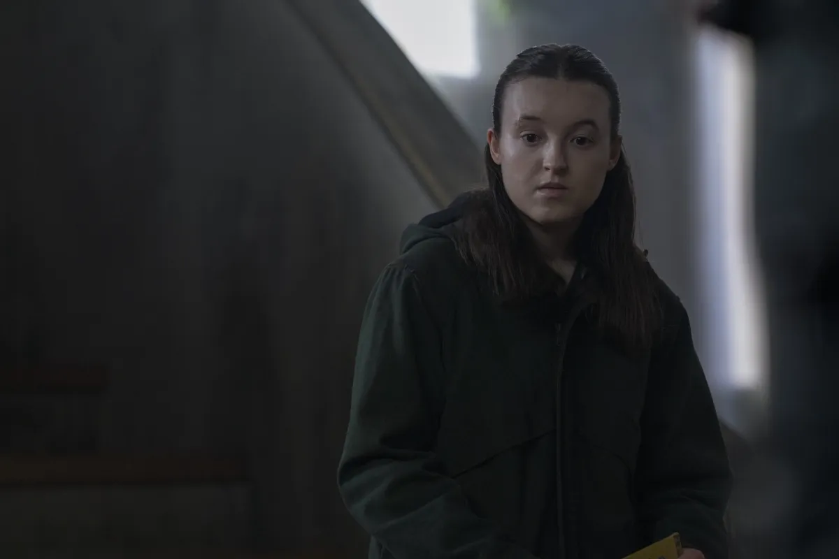 Ormai dovremmo averlo capito, Ellie mente, e sa mentire molto bene