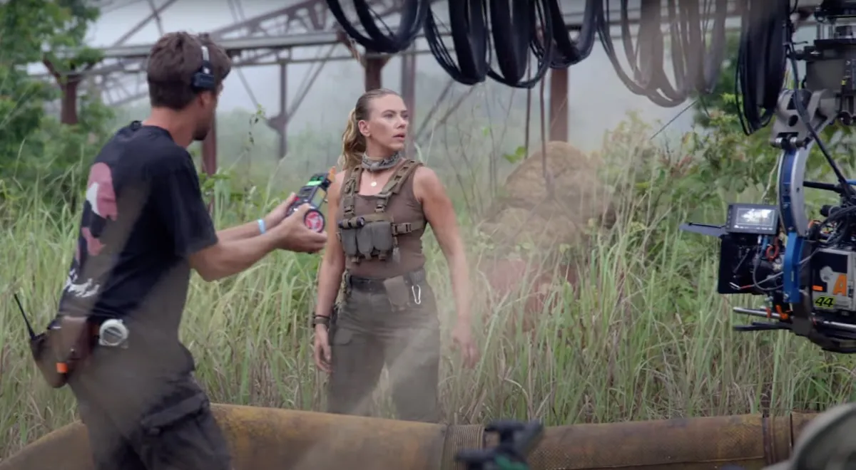 Johannson ci mette un po' a partire e a capire il suo personaggio ma dal secondo atto tutto liscio