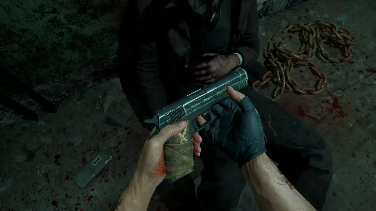 Hellraiser Revival è un progetto che mi ha colpito per la fedeltà con la quale ripropone l'estetica e i temi di Hellraiser