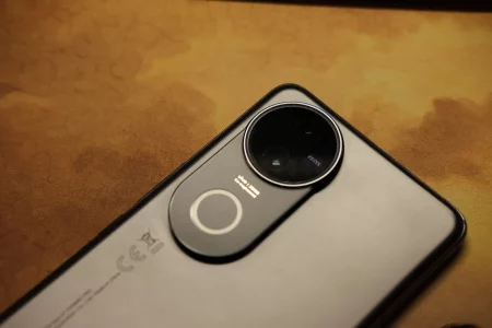 In evidenza Vivo V50 Recensione