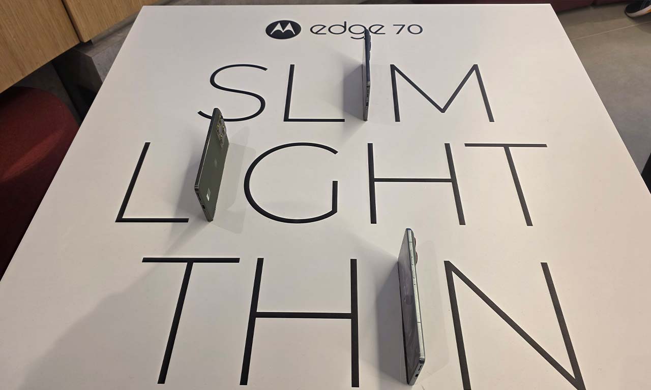 motorola edge 70 smartphone ultra sottile nuovo