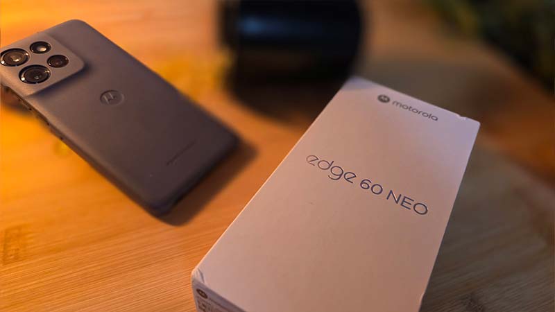 packaging motorola edge 60 neo