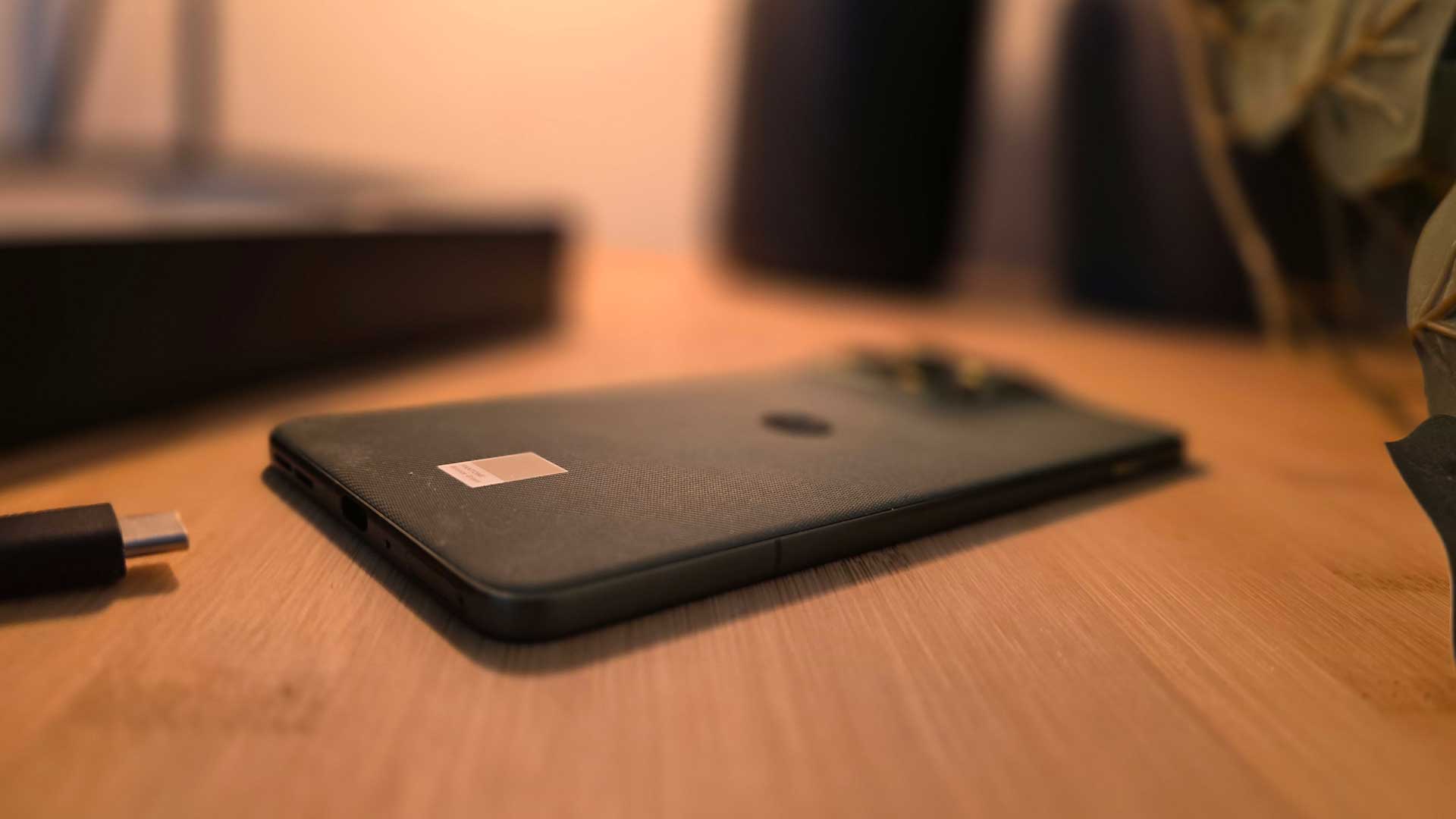 Motorola edge 70 spessore 6mm