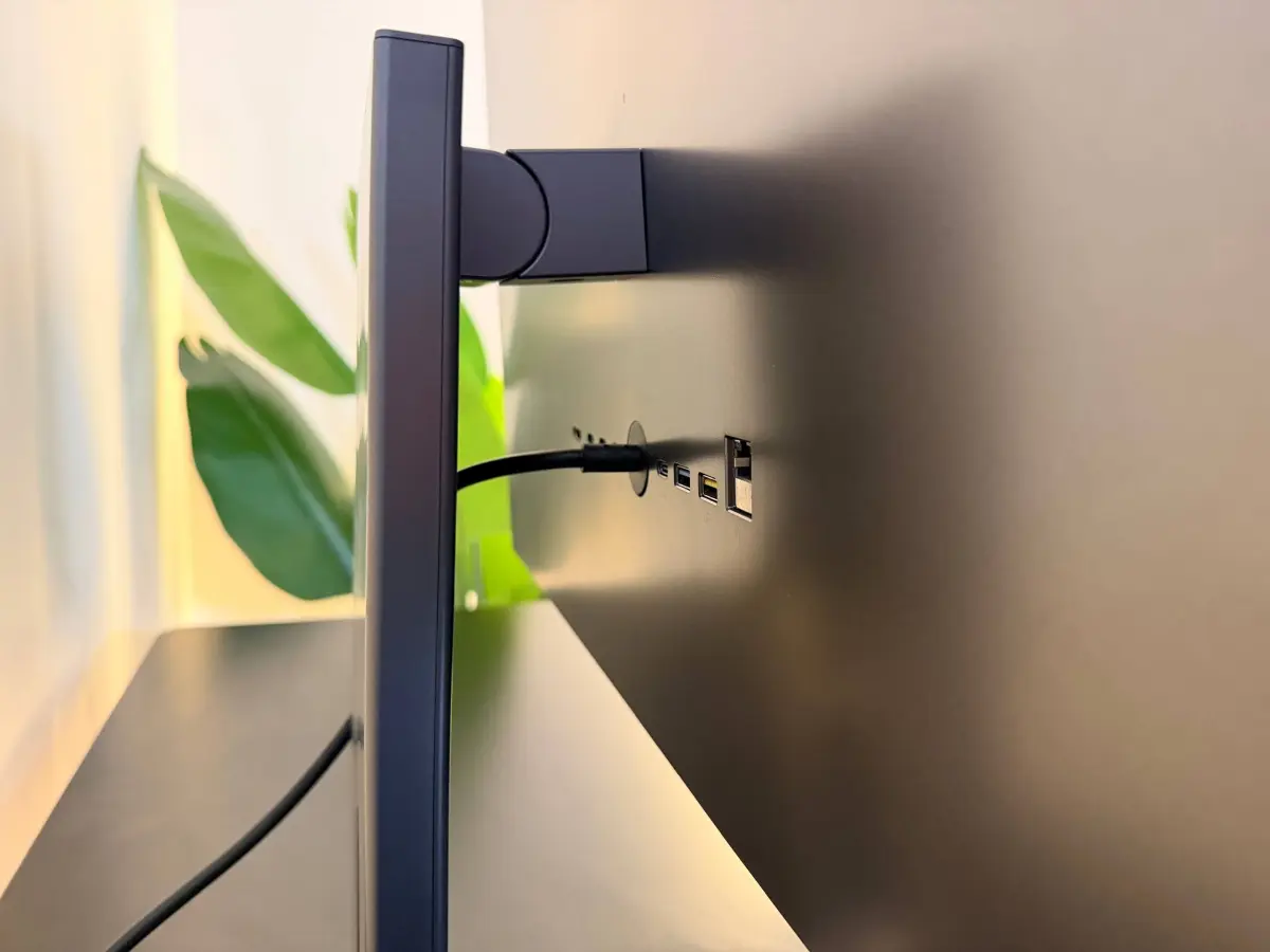 Philips Brilliance 27E3U7903 Stand 2