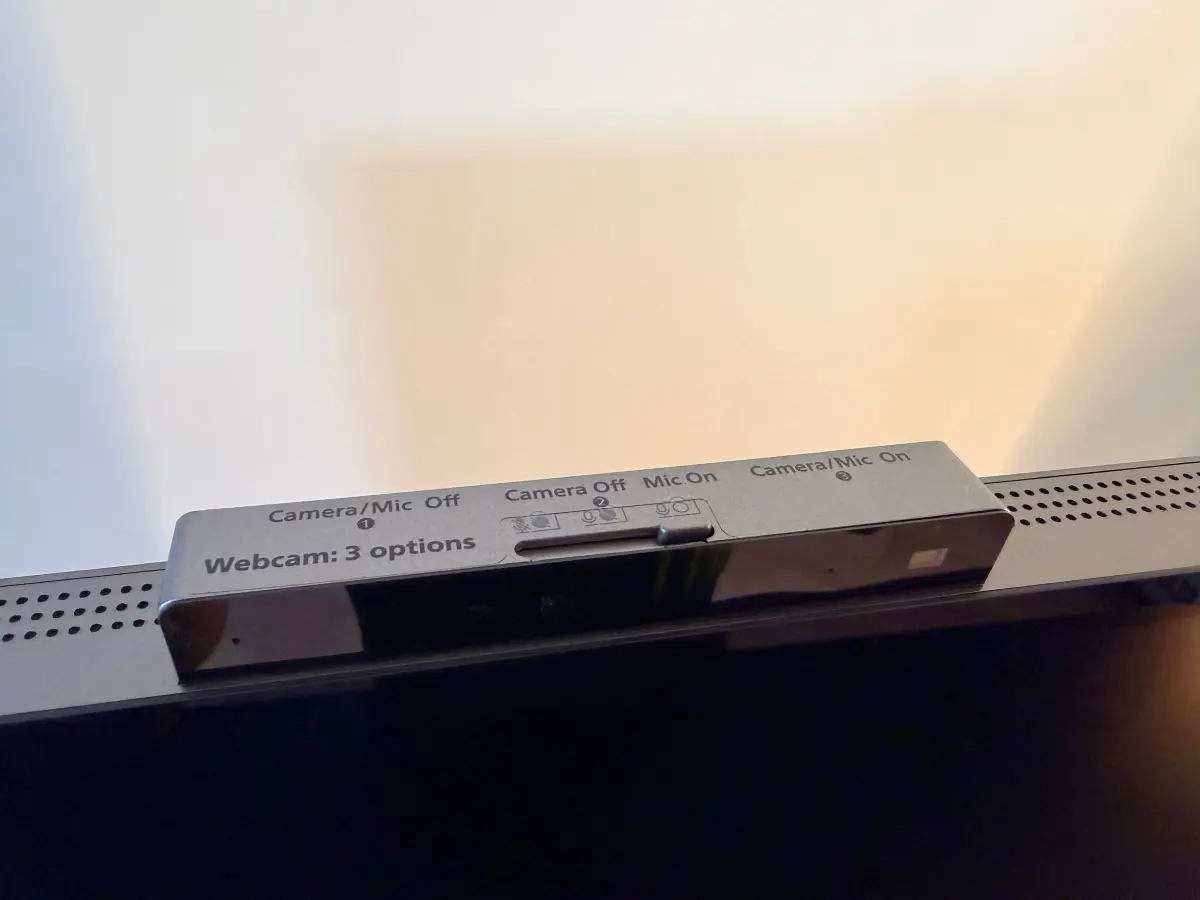 Philips Brilliance 27E3U7903 Webcam
