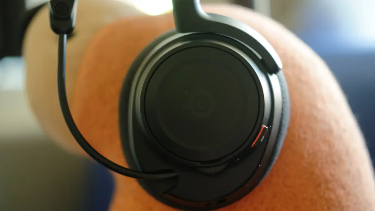 Steelseries Arctis Nova 7P Wireless Gen 2 - Recensione (4)