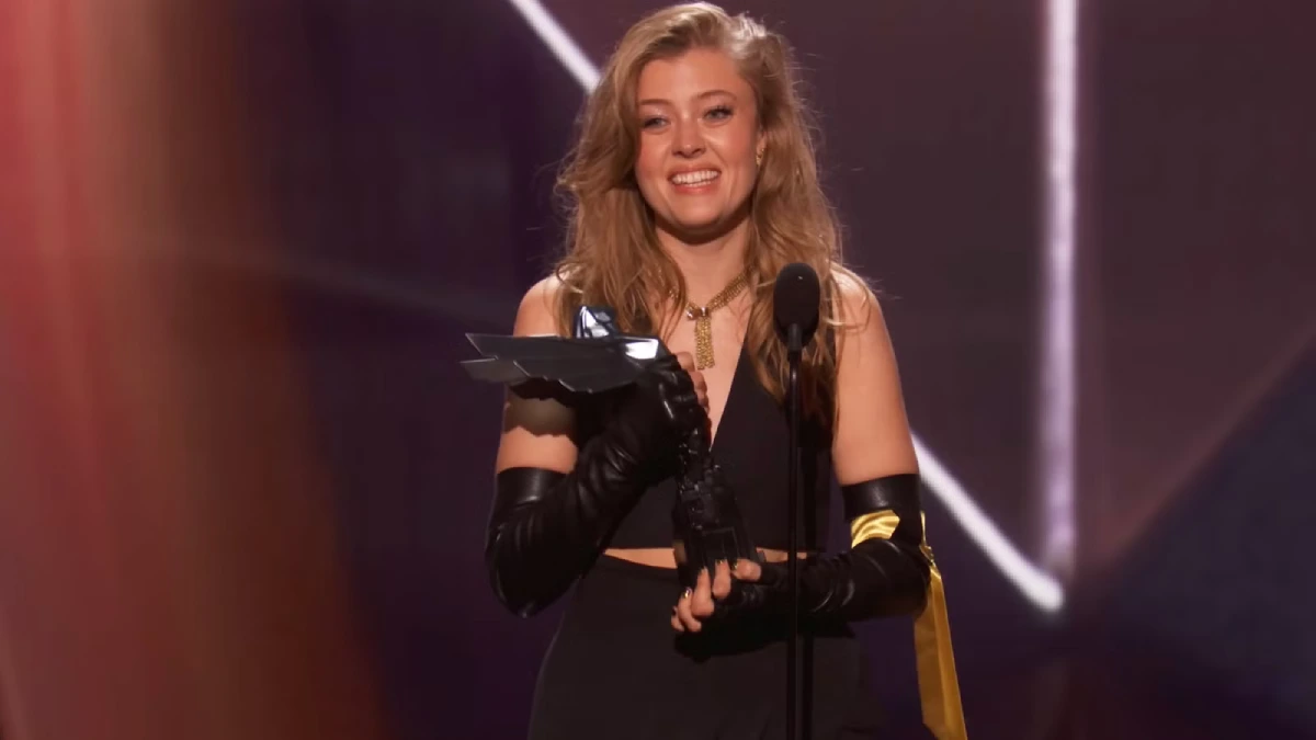 Tides of Annihilation: Jennifer English in festa ai The Game Awards