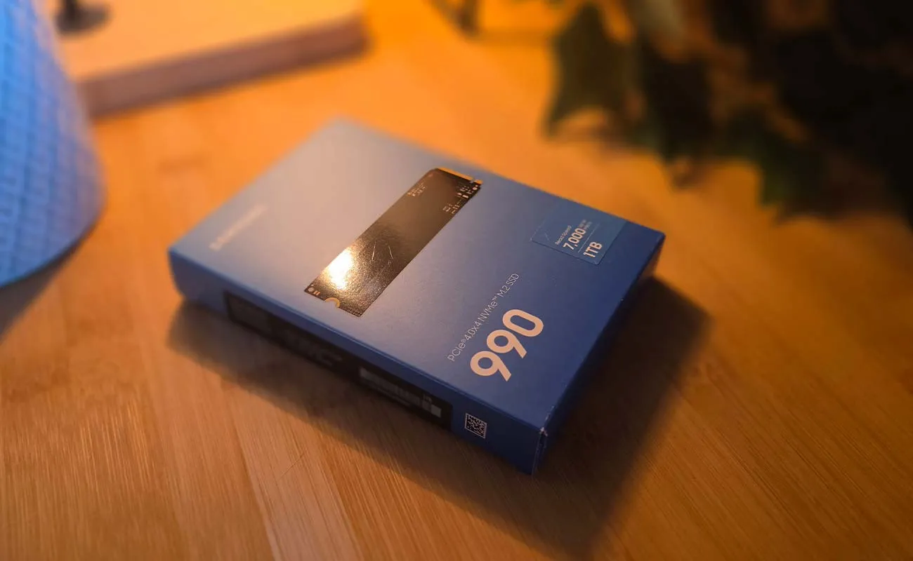 Box unboxing samsung ssd 990 1tb