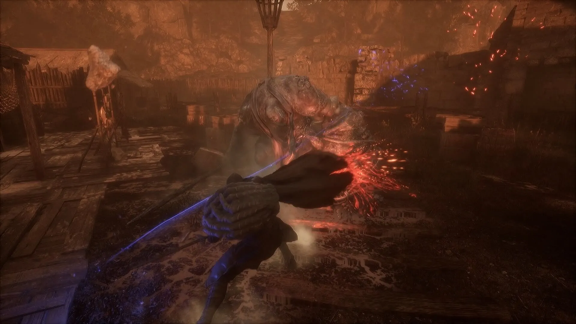 Combattimento a terra in The Relic: First Guardian contro un enorme mostro di carne ("Brutal"). Il protagonista tenta un colpo esplosivo cercando di arginare l'IA rotta del nemico.