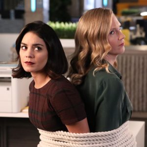 Powerless 1×04 – Emily dates a Henchman - immagine 1 dell'articolo