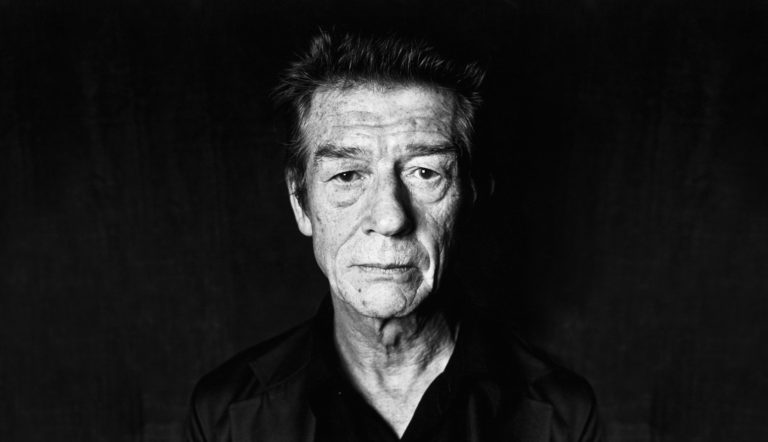 John Hurt: scomparso a 77 anni l’Elephant Man di David Lynch