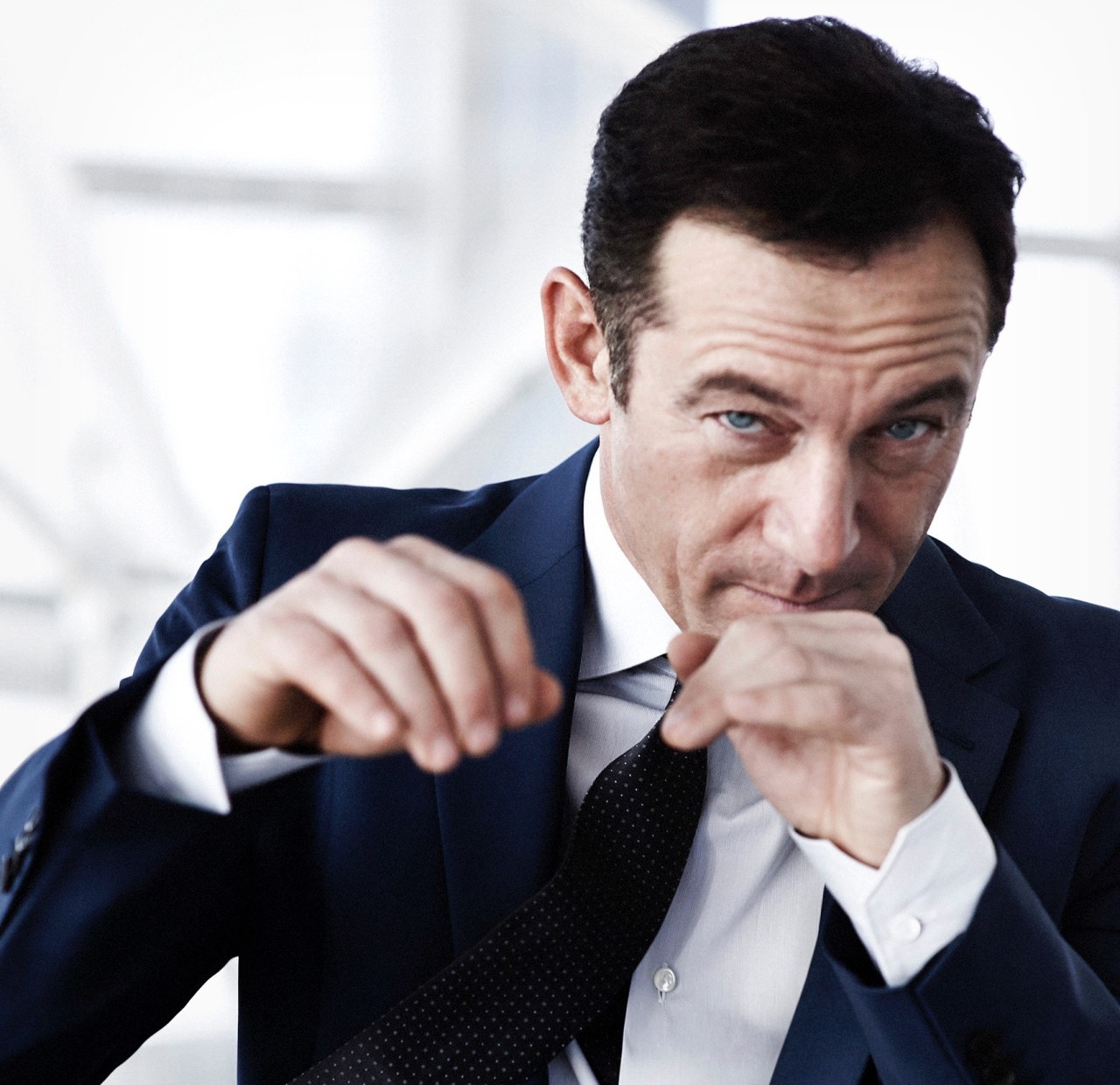 Jason Isaacs1