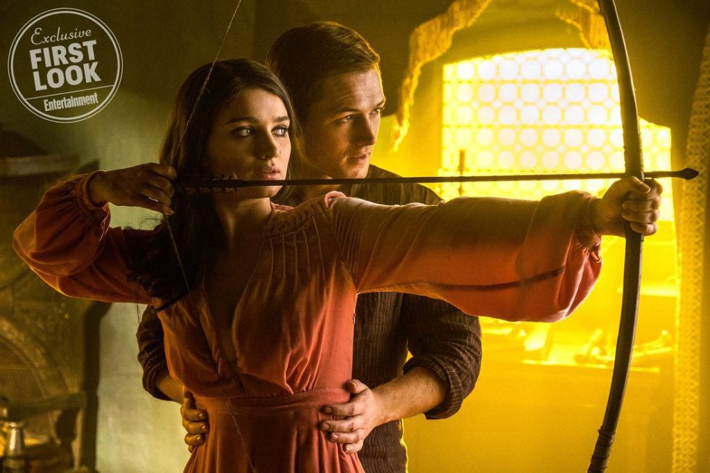 Robin Hood: Origins, le prime foto di Taron Egerton e Jamie Foxx - immagine 1 dell'articolo