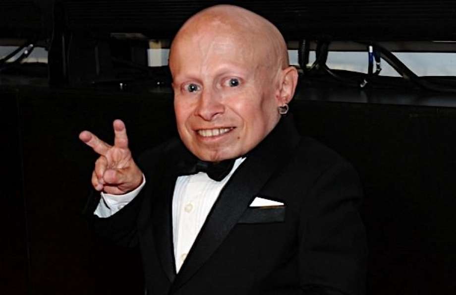 Verne Troyer, il mini-me di Austin Powers, è morto a 49 anni - immagine dell'articolo