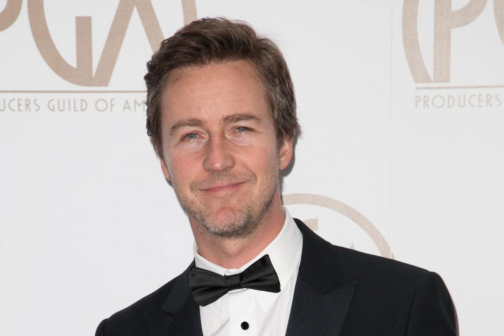 Edward Norton non le manda a dire ai Marvel Studios - immagine dell'articolo