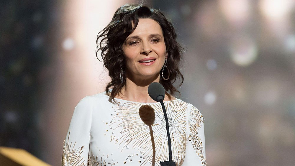 Juliette Binoche sarà a capo della giuria della Berlinale 2019 - immagine dell'articolo