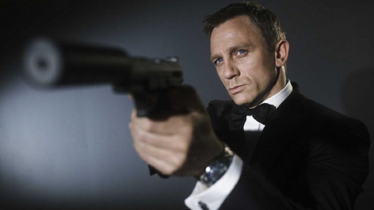 Bond 25, riscritta completamente la sceneggiatura