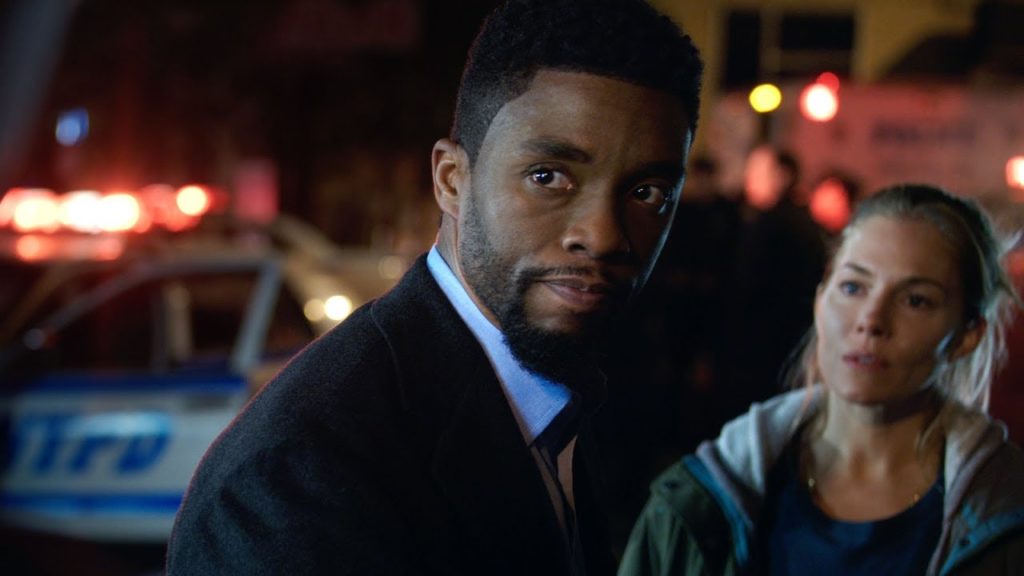 21 Bridges: il trailer del film con Chadwick Boseman