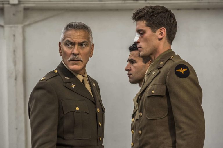 Catch-22, presentata a Roma la serie di e con George Clooney