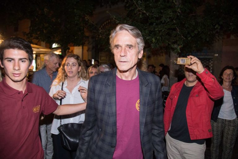 Gucci, Jeremy Irons insieme a Lady Gaga per Ridley Scott