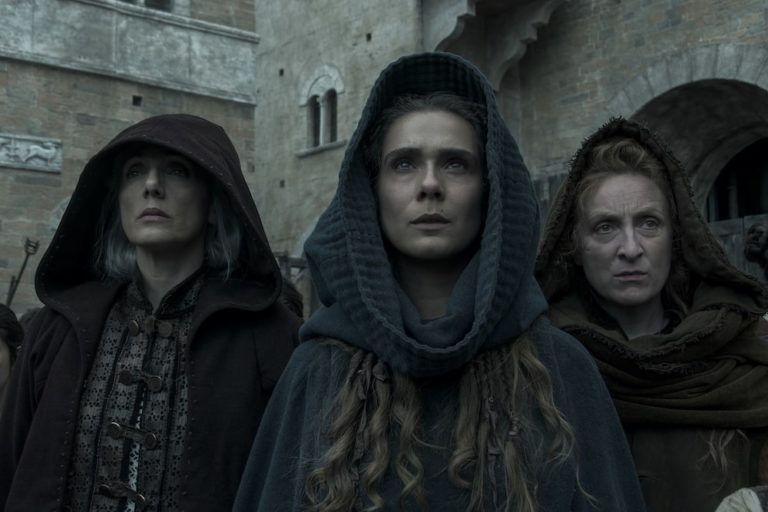 Luna Nera, nuove immagini e trailer dalla serie Netflix